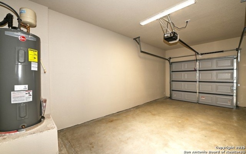 11322 Clearmine, San Antonio, TX 78224, ,8 BathroomsBathrooms,Residential Multi Family,For Sale,11322 Clearmine,0,1907658