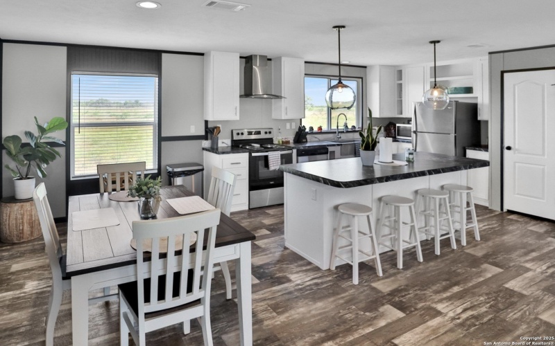 215859 Lh 37, Pleasanton, TX 78064, 3 Bedrooms Bedrooms, ,2 BathroomsBathrooms,Residential,For Sale,215859 Lh 37,0,1922181