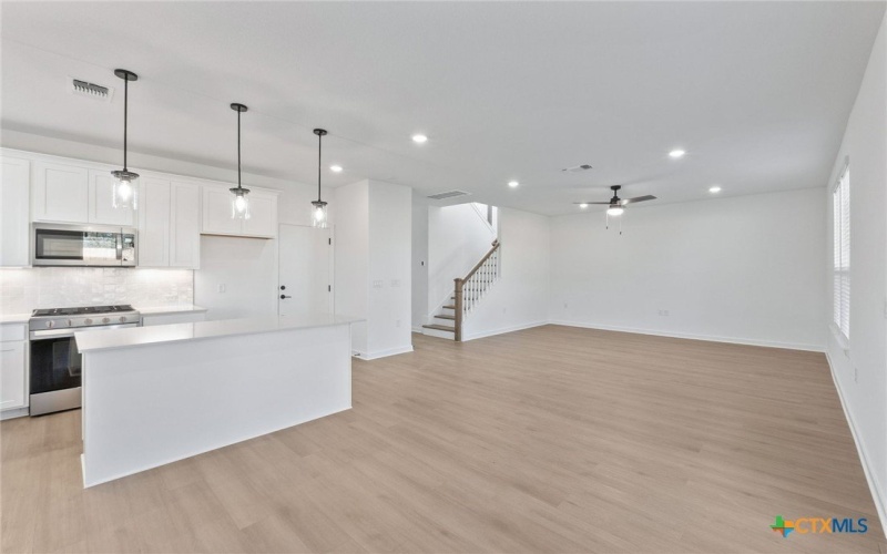 109 Adlai Avenue, Georgetown, TX 78633, 4 Habitaciones Habitaciones , ,3 BañosBaños,Residential,En Venta,109 Adlai Avenue,0,597651