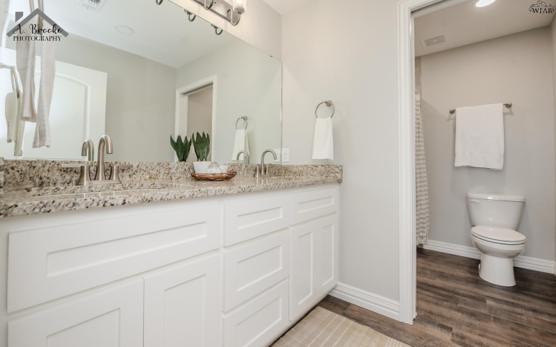 2567 FM 368, Iowa Park, TX 76367, 4 Bedrooms Bedrooms, ,2 BathroomsBathrooms,Residential,For Sale,2567 FM 368,0,181080