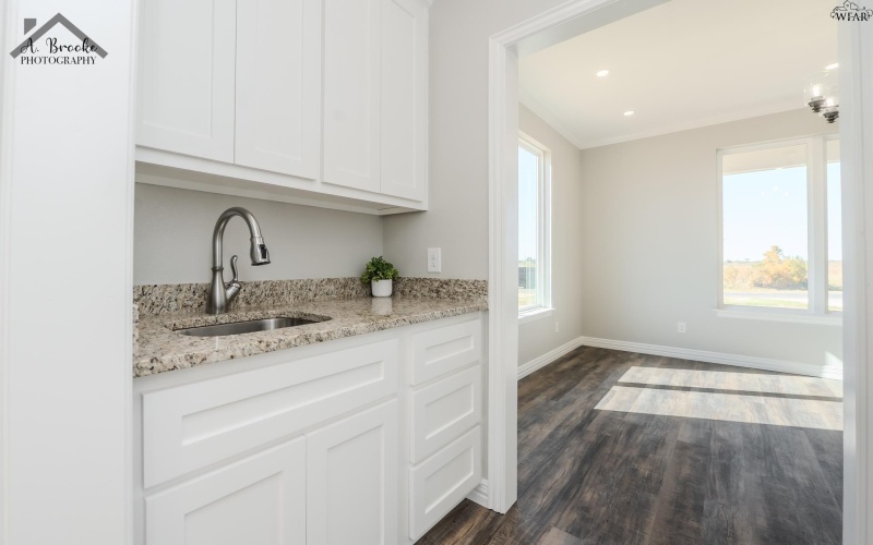 2567 FM 368, Iowa Park, TX 76367, 4 Bedrooms Bedrooms, ,2 BathroomsBathrooms,Residential,For Sale,2567 FM 368,0,181080