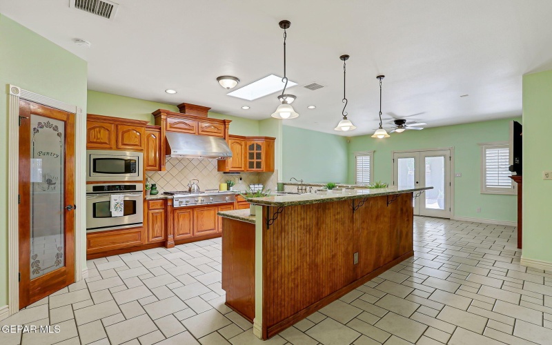 3820 TIERRA TANIA Lane, El Paso, TX 79938, 3 Habitaciones Habitaciones , ,2 BañosBaños,Residential,En Venta,3820 TIERRA TANIA Lane,0,924079