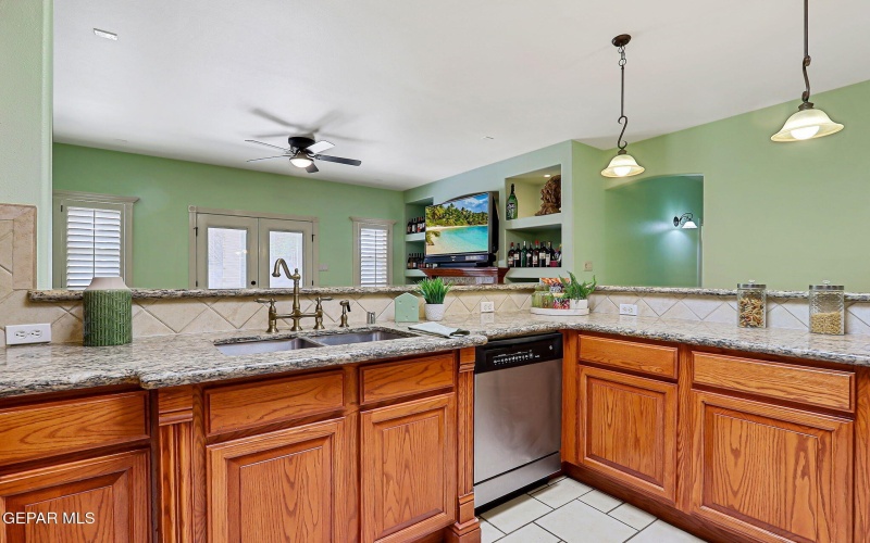 3820 TIERRA TANIA Lane, El Paso, TX 79938, 3 Habitaciones Habitaciones , ,2 BañosBaños,Residential,En Venta,3820 TIERRA TANIA Lane,0,924079