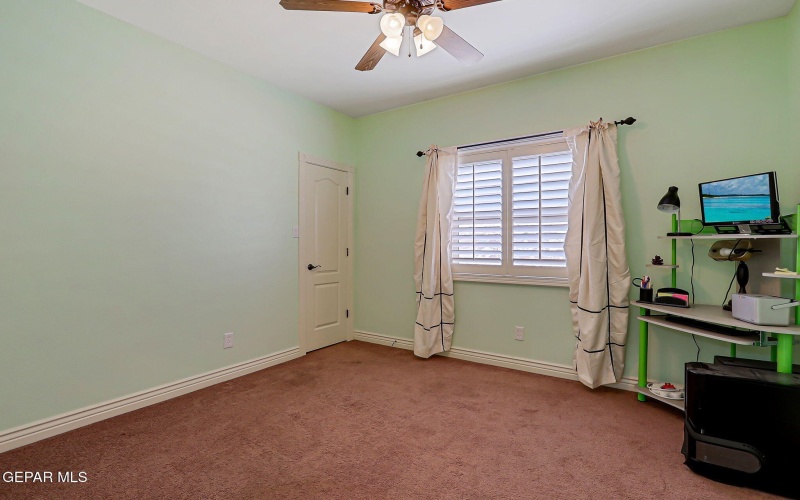 3820 TIERRA TANIA Lane, El Paso, TX 79938, 3 Habitaciones Habitaciones , ,2 BañosBaños,Residential,En Venta,3820 TIERRA TANIA Lane,0,924079