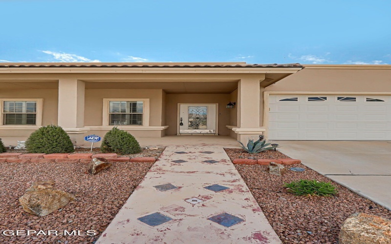 3820 TIERRA TANIA Lane, El Paso, TX 79938, 3 Habitaciones Habitaciones , ,2 BañosBaños,Residential,En Venta,3820 TIERRA TANIA Lane,0,924079