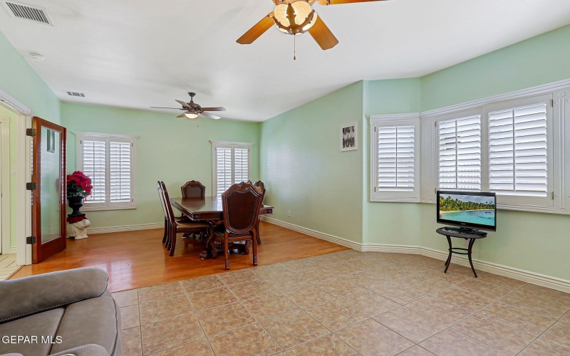 3820 TIERRA TANIA Lane, El Paso, TX 79938, 3 Habitaciones Habitaciones , ,2 BañosBaños,Residential,En Venta,3820 TIERRA TANIA Lane,0,924079