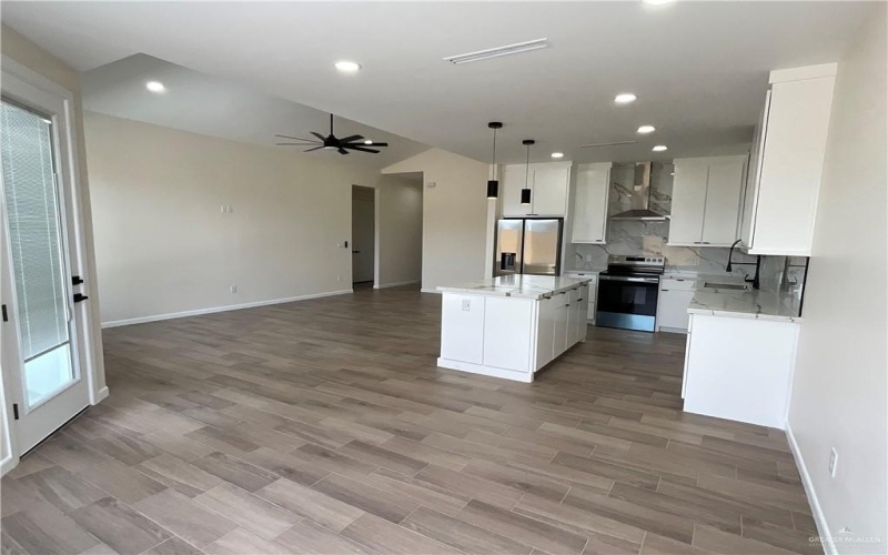 3503 Emma Drive, Weslaco, TX 78596, 3 Habitaciones Habitaciones , ,2 BañosBaños,Residential,En Venta,3503 Emma Drive,465930