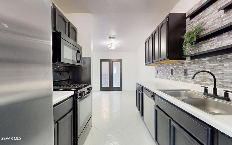 2369 HANNAH LEIGH Street, El Paso, TX 79938, 4 Habitaciones Habitaciones , ,2 BañosBaños,Residential,En Venta,2369 HANNAH LEIGH Street,0,933277