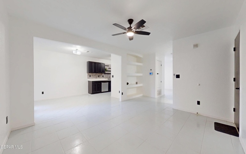 2369 HANNAH LEIGH Street, El Paso, TX 79938, 4 Habitaciones Habitaciones , ,2 BañosBaños,Residential,En Venta,2369 HANNAH LEIGH Street,0,933277