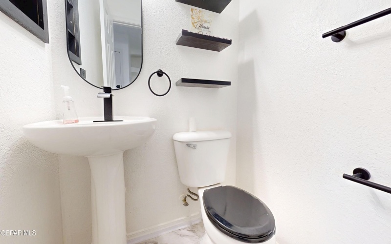 2369 HANNAH LEIGH Street, El Paso, TX 79938, 4 Habitaciones Habitaciones , ,2 BañosBaños,Residential,En Venta,2369 HANNAH LEIGH Street,0,933277