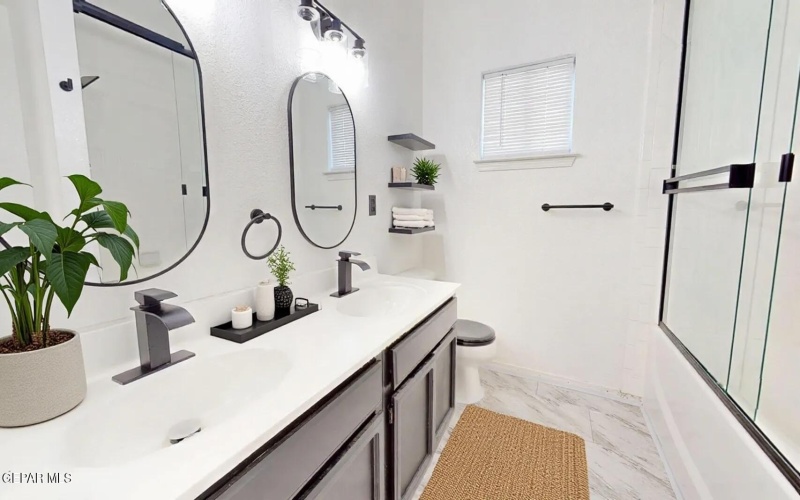 2369 HANNAH LEIGH Street, El Paso, TX 79938, 4 Habitaciones Habitaciones , ,2 BañosBaños,Residential,En Venta,2369 HANNAH LEIGH Street,0,933277