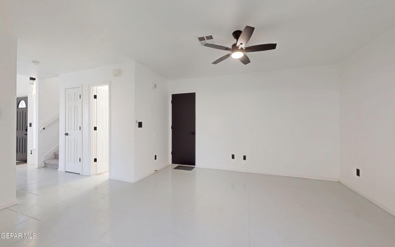 2369 HANNAH LEIGH Street, El Paso, TX 79938, 4 Habitaciones Habitaciones , ,2 BañosBaños,Residential,En Venta,2369 HANNAH LEIGH Street,0,933277