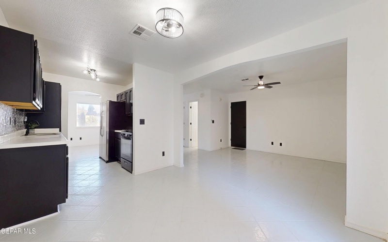 2369 HANNAH LEIGH Street, El Paso, TX 79938, 4 Habitaciones Habitaciones , ,2 BañosBaños,Residential,En Venta,2369 HANNAH LEIGH Street,0,933277