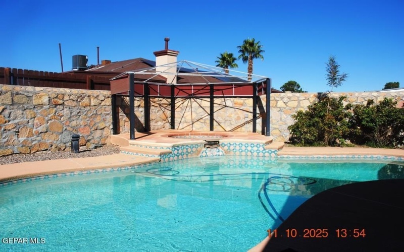 5851 Devontry Drive, El Paso, TX 79934, 3 Habitaciones Habitaciones , ,1 BañoBaños,Residential,En Venta,5851 Devontry Drive,0,933531