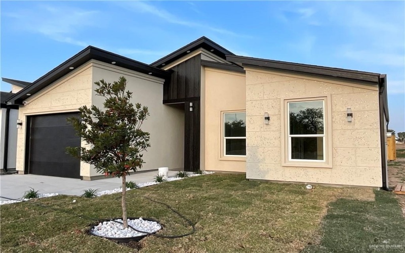 3506 Emma Drive, Weslaco, TX 78596, 3 Habitaciones Habitaciones , ,2 BañosBaños,Residential,En Venta,3506 Emma Drive,465936