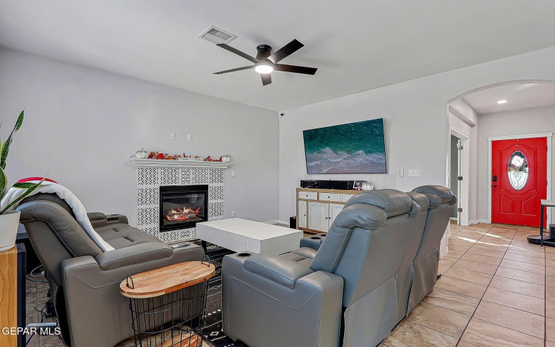 2416 PLAYA POINT, El Paso, TX 79938, 4 Bedrooms Bedrooms, ,2 BathroomsBathrooms,Residential,For Sale,2416 PLAYA POINT,0,933556