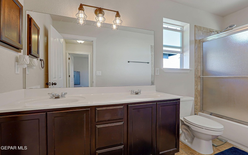 2416 PLAYA POINT, El Paso, TX 79938, 4 Bedrooms Bedrooms, ,2 BathroomsBathrooms,Residential,For Sale,2416 PLAYA POINT,0,933556