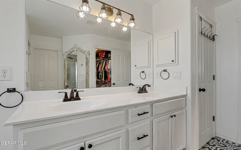 2416 PLAYA POINT, El Paso, TX 79938, 4 Bedrooms Bedrooms, ,2 BathroomsBathrooms,Residential,For Sale,2416 PLAYA POINT,0,933556