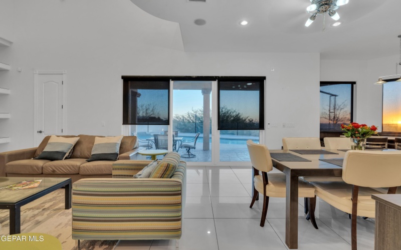 6664 HERMOSO DEL SOL, El Paso, TX 79911, 4 Bedrooms Bedrooms, ,2 BathroomsBathrooms,Residential,For Sale,6664 HERMOSO DEL SOL,0,933558