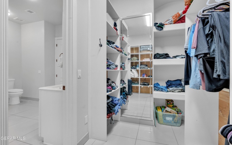 6664 HERMOSO DEL SOL, El Paso, TX 79911, 4 Bedrooms Bedrooms, ,2 BathroomsBathrooms,Residential,For Sale,6664 HERMOSO DEL SOL,0,933558