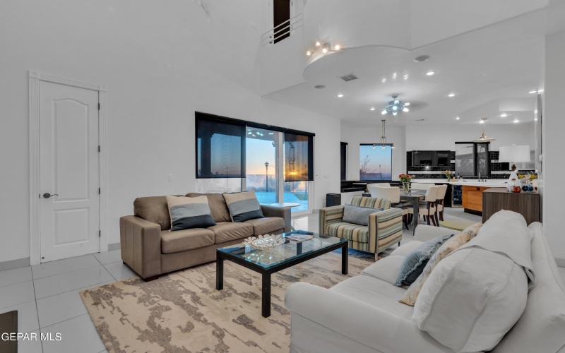 6664 HERMOSO DEL SOL, El Paso, TX 79911, 4 Bedrooms Bedrooms, ,2 BathroomsBathrooms,Residential,For Sale,6664 HERMOSO DEL SOL,0,933558