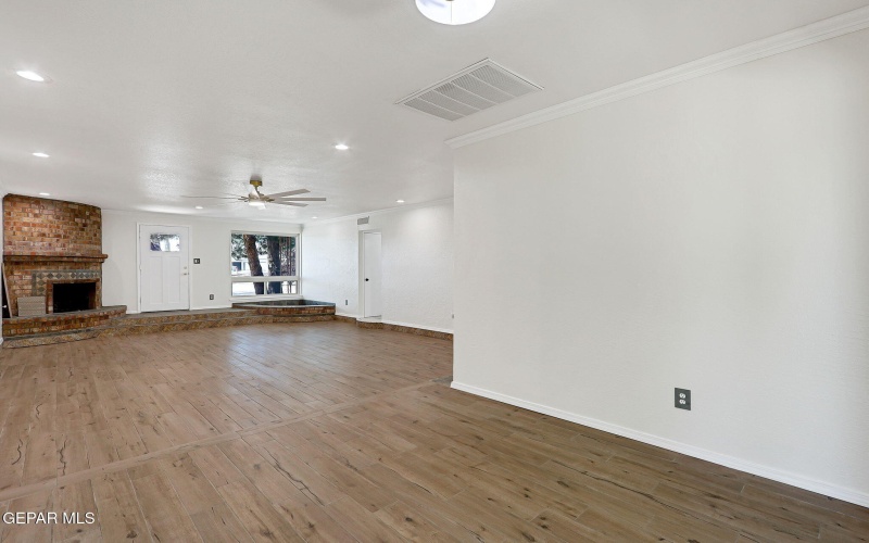 5129 Temple Court, El Paso, TX 79924, 3 Bedrooms Bedrooms, ,2 BathroomsBathrooms,Residential,For Sale,5129 Temple Court,0,933560