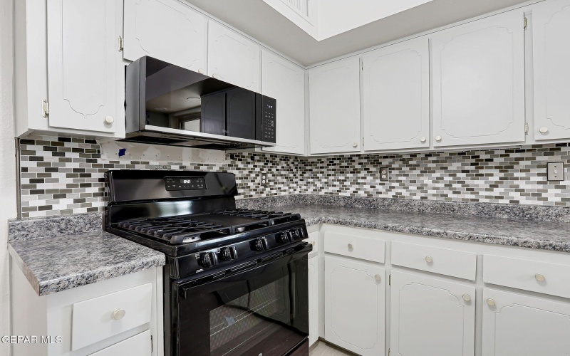 5129 Temple Court, El Paso, TX 79924, 3 Bedrooms Bedrooms, ,2 BathroomsBathrooms,Residential,For Sale,5129 Temple Court,0,933560