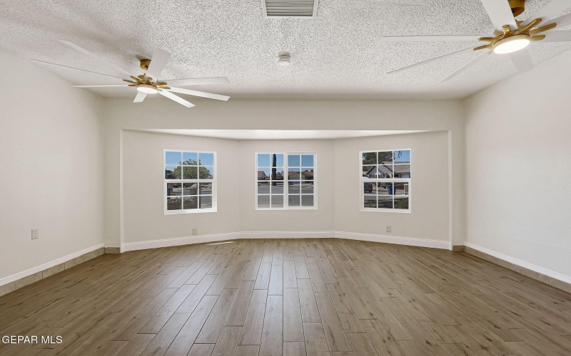 5129 Temple Court, El Paso, TX 79924, 3 Bedrooms Bedrooms, ,2 BathroomsBathrooms,Residential,For Sale,5129 Temple Court,0,933560