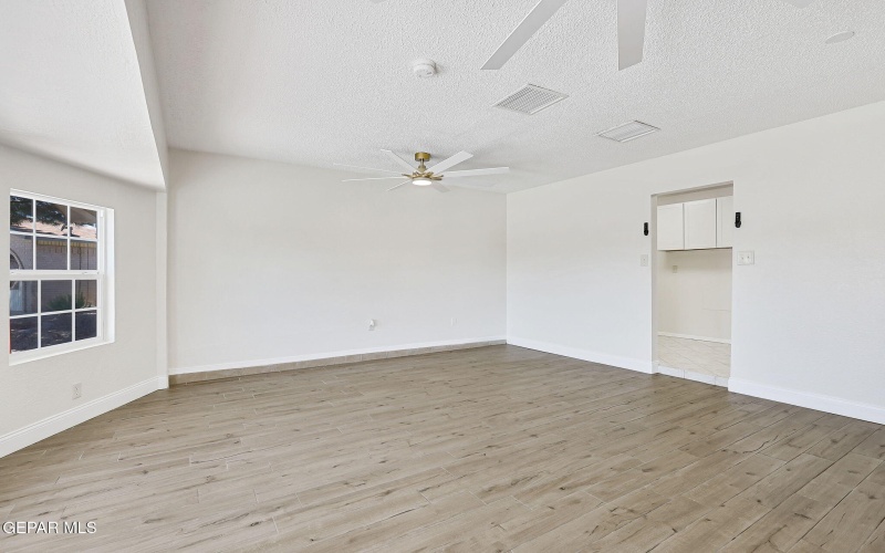 5129 Temple Court, El Paso, TX 79924, 3 Bedrooms Bedrooms, ,2 BathroomsBathrooms,Residential,For Sale,5129 Temple Court,0,933560