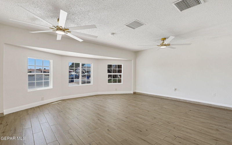 5129 Temple Court, El Paso, TX 79924, 3 Bedrooms Bedrooms, ,2 BathroomsBathrooms,Residential,For Sale,5129 Temple Court,0,933560