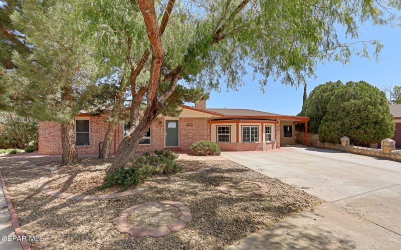 5129 Temple Court, El Paso, TX 79924, 3 Bedrooms Bedrooms, ,2 BathroomsBathrooms,Residential,For Sale,5129 Temple Court,0,933560