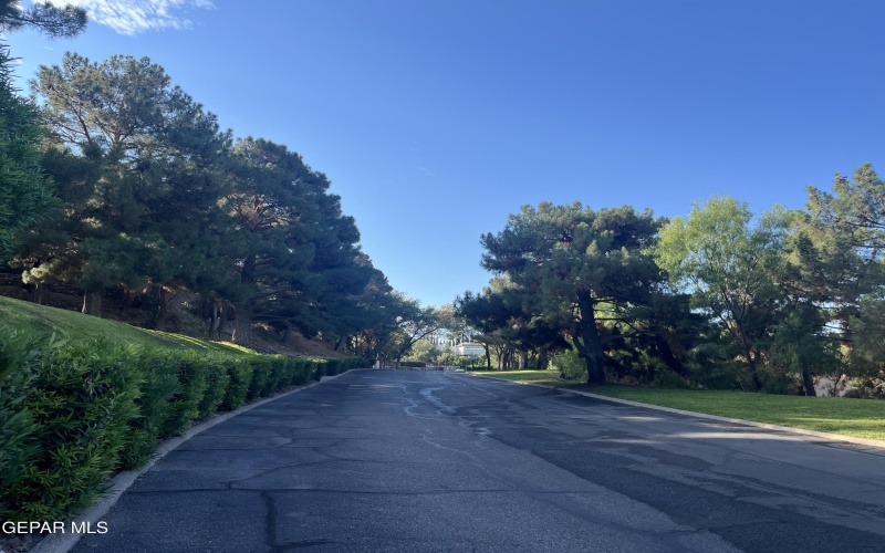 5745 MIRA GRANDE Drive, El Paso, TX 79912, 5 Bedrooms Bedrooms, ,2 BathroomsBathrooms,Residential,For Sale,5745 MIRA GRANDE Drive,0,933563