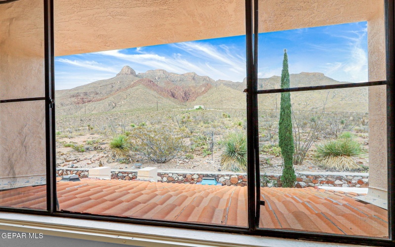 5745 MIRA GRANDE Drive, El Paso, TX 79912, 5 Bedrooms Bedrooms, ,2 BathroomsBathrooms,Residential,For Sale,5745 MIRA GRANDE Drive,0,933563