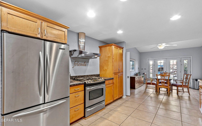 5745 MIRA GRANDE Drive, El Paso, TX 79912, 5 Bedrooms Bedrooms, ,2 BathroomsBathrooms,Residential,For Sale,5745 MIRA GRANDE Drive,0,933563