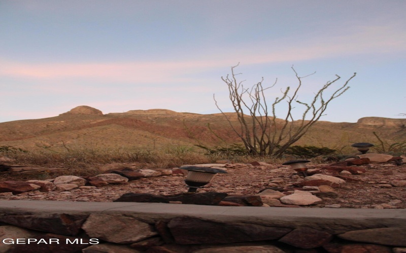 5745 MIRA GRANDE Drive, El Paso, TX 79912, 5 Bedrooms Bedrooms, ,2 BathroomsBathrooms,Residential,For Sale,5745 MIRA GRANDE Drive,0,933563