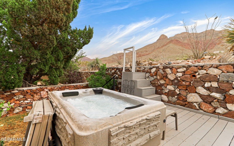 5745 MIRA GRANDE Drive, El Paso, TX 79912, 5 Bedrooms Bedrooms, ,2 BathroomsBathrooms,Residential,For Sale,5745 MIRA GRANDE Drive,0,933563