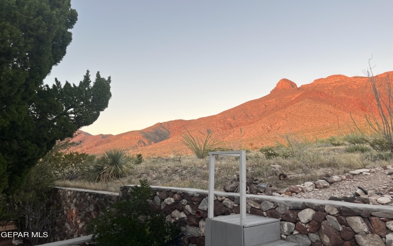 5745 MIRA GRANDE Drive, El Paso, TX 79912, 5 Bedrooms Bedrooms, ,2 BathroomsBathrooms,Residential,For Sale,5745 MIRA GRANDE Drive,0,933563