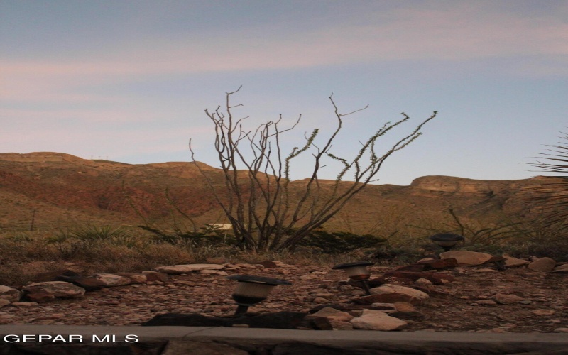 5745 MIRA GRANDE Drive, El Paso, TX 79912, 5 Bedrooms Bedrooms, ,2 BathroomsBathrooms,Residential,For Sale,5745 MIRA GRANDE Drive,0,933563