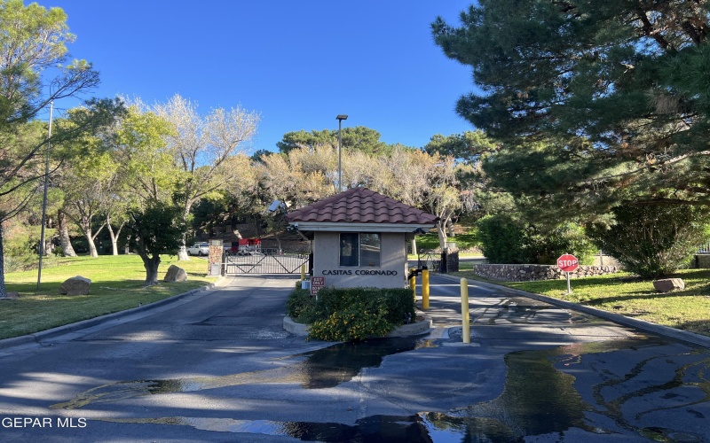 5745 MIRA GRANDE Drive, El Paso, TX 79912, 5 Bedrooms Bedrooms, ,2 BathroomsBathrooms,Residential,For Sale,5745 MIRA GRANDE Drive,0,933563