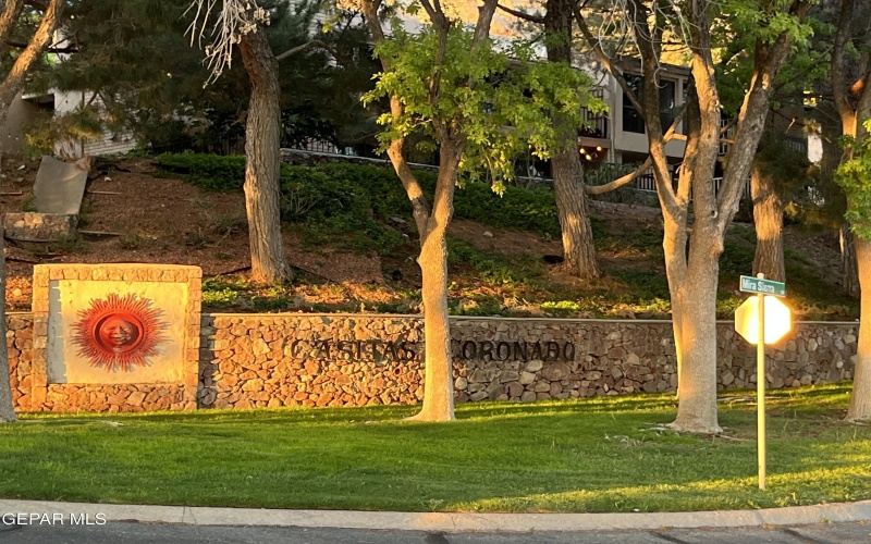 5745 MIRA GRANDE Drive, El Paso, TX 79912, 5 Bedrooms Bedrooms, ,2 BathroomsBathrooms,Residential,For Sale,5745 MIRA GRANDE Drive,0,933563