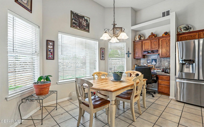 12649 TIERRA CLARA Road, El Paso, TX 79938, 4 Habitaciones Habitaciones , ,3 BañosBaños,Residential,En Venta,12649 TIERRA CLARA Road,0,927566