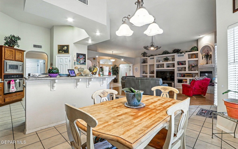 12649 TIERRA CLARA Road, El Paso, TX 79938, 4 Habitaciones Habitaciones , ,3 BañosBaños,Residential,En Venta,12649 TIERRA CLARA Road,0,927566