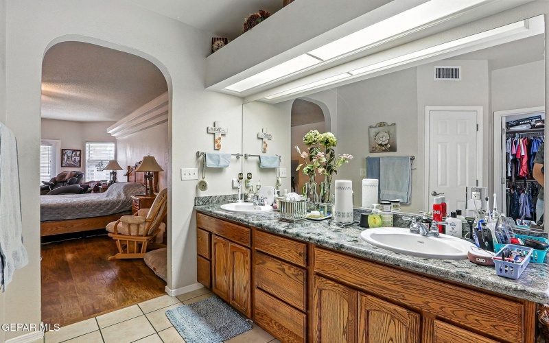 12649 TIERRA CLARA Road, El Paso, TX 79938, 4 Habitaciones Habitaciones , ,3 BañosBaños,Residential,En Venta,12649 TIERRA CLARA Road,0,927566