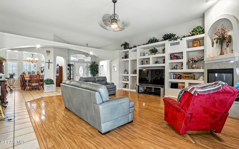 12649 TIERRA CLARA Road, El Paso, TX 79938, 4 Habitaciones Habitaciones , ,3 BañosBaños,Residential,En Venta,12649 TIERRA CLARA Road,0,927566