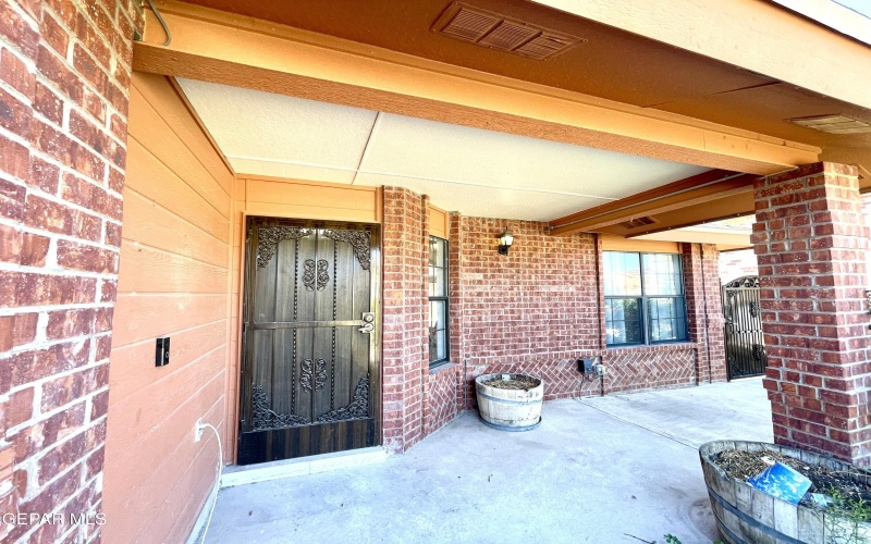 4648 LOMA DE PLATA Drive, El Paso, TX 79934, 3 Bedrooms Bedrooms, ,2 BathroomsBathrooms,Residential,For Sale,4648 LOMA DE PLATA Drive,0,932374