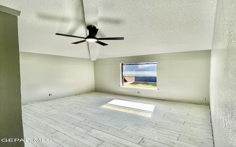 4648 LOMA DE PLATA Drive, El Paso, TX 79934, 3 Bedrooms Bedrooms, ,2 BathroomsBathrooms,Residential,For Sale,4648 LOMA DE PLATA Drive,0,932374