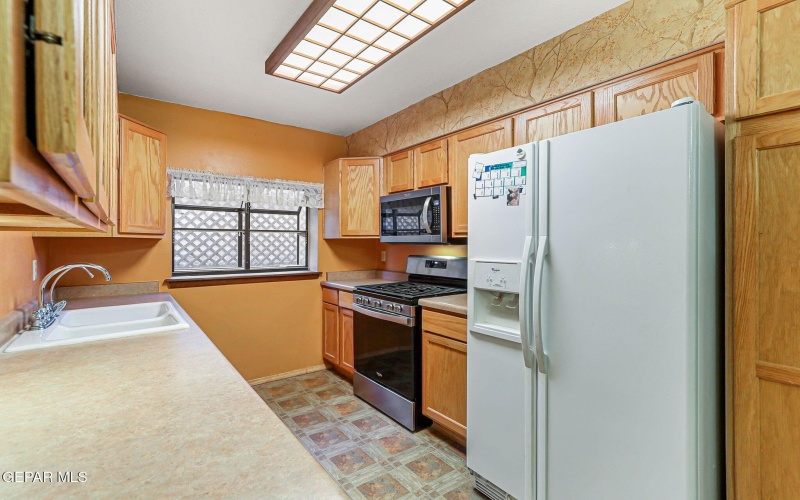 11129 Nautical Drive, El Paso, TX 79936, 4 Bedrooms Bedrooms, ,2 BathroomsBathrooms,Residential,For Sale,11129 Nautical Drive,0,932582