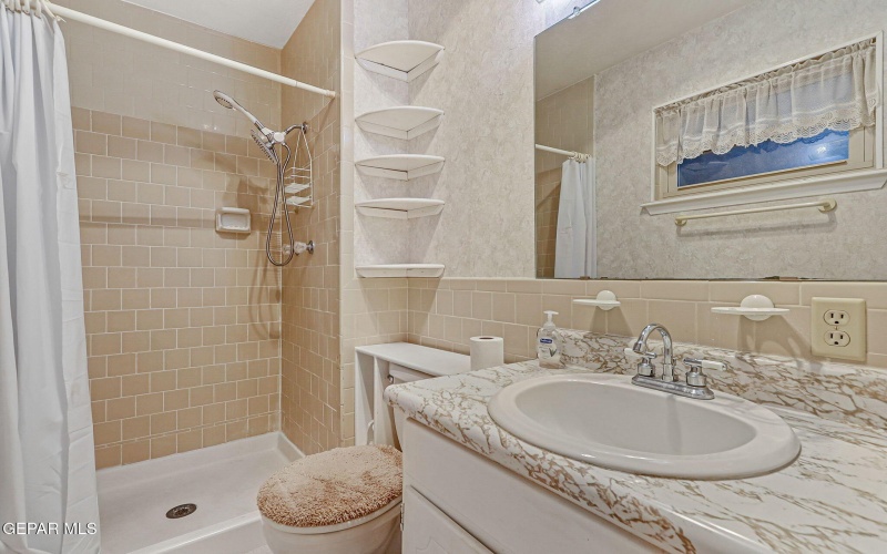 11129 Nautical Drive, El Paso, TX 79936, 4 Bedrooms Bedrooms, ,2 BathroomsBathrooms,Residential,For Sale,11129 Nautical Drive,0,932582