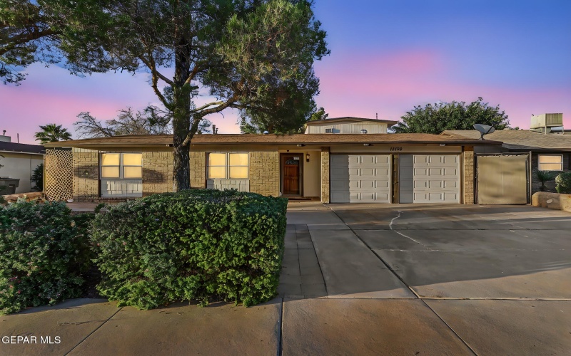 11129 Nautical Drive, El Paso, TX 79936, 4 Bedrooms Bedrooms, ,2 BathroomsBathrooms,Residential,For Sale,11129 Nautical Drive,0,932582