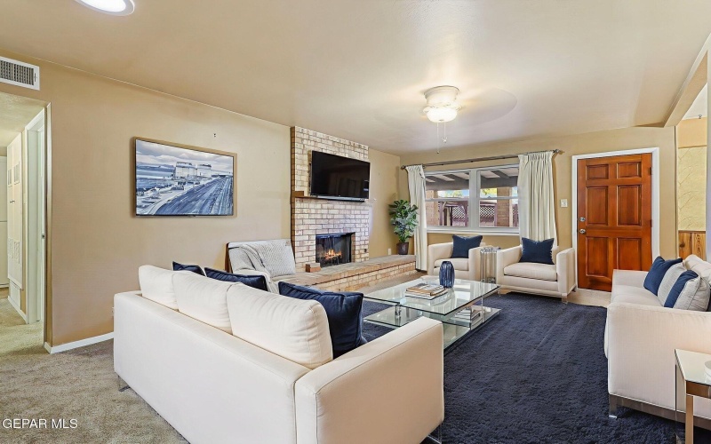 11129 Nautical Drive, El Paso, TX 79936, 4 Bedrooms Bedrooms, ,2 BathroomsBathrooms,Residential,For Sale,11129 Nautical Drive,0,932582